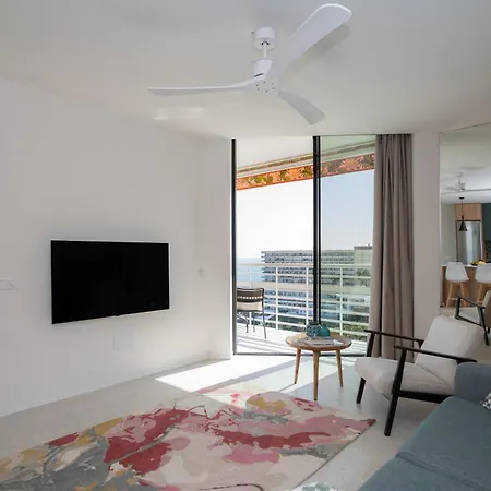 Torre De La Roca With Amazing Sea Views!