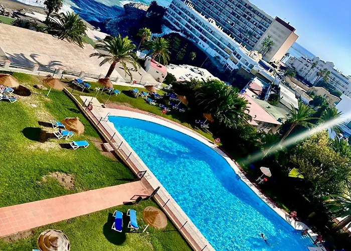 Апартаменты Torre De La Roca With Amazing Sea Views! *